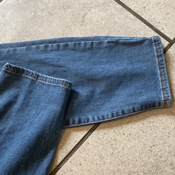 Vans Medium Wash Distressed Skinny Jeans - Picture 5 of 11